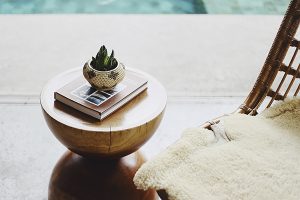 WORKING & LIVING ABROAD