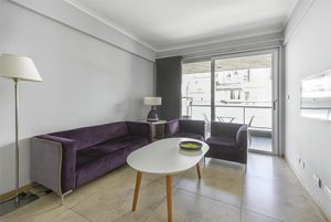2BDR Apartment in Recoleta
